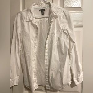 Gap white button down boyfriend fit shirt